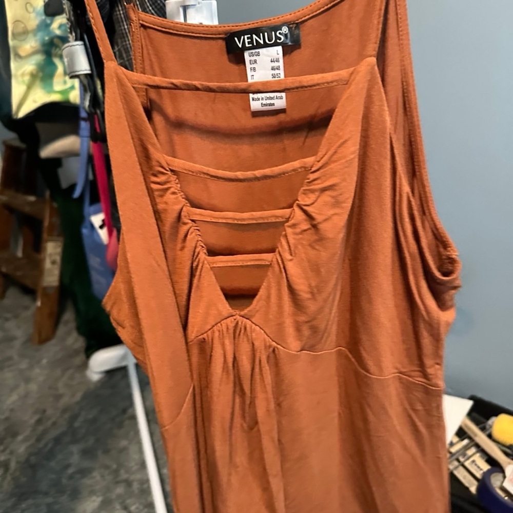 VENUS Women's Burnt Orange Tank Top